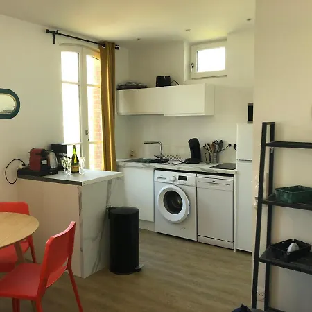 L'evasion Centre Et *